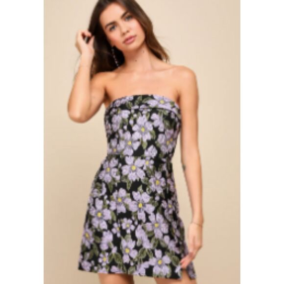 lulus Dresses & Skirts - NWT Lulus Purple Darling Sensation Black Floral Jacquard Strapless Mini Dress XL